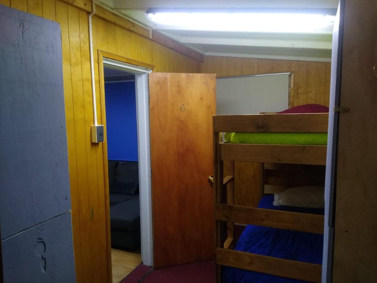 Islanet Hostel & Bar Пуерто-Монтт Екстер'єр фото
